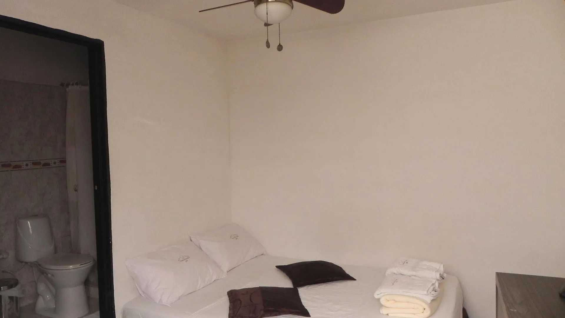 Hostal Tamarindo Inn Medellín Hostel